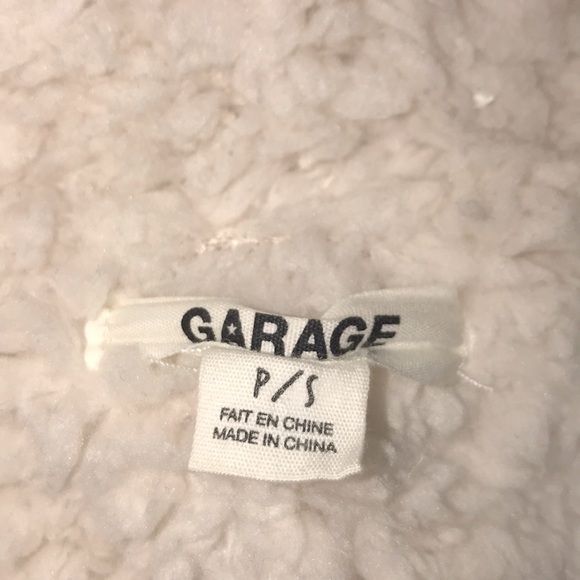 Garage Soft zip-up Teddy Jacket. New Never Used - Picture 2 of 4